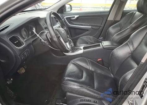 2014 Volvo S60 T5 from USA, damaged, VIN YV1612FS7E2272935